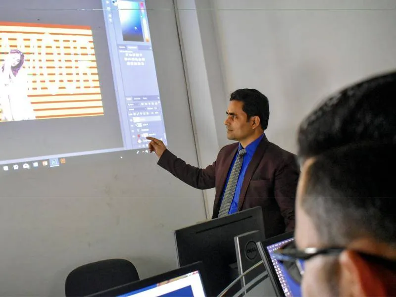 Trainer leading a corporate technology training session